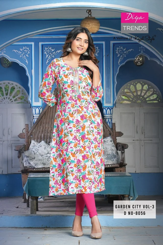 Designer Ladies Kurti - Image 4