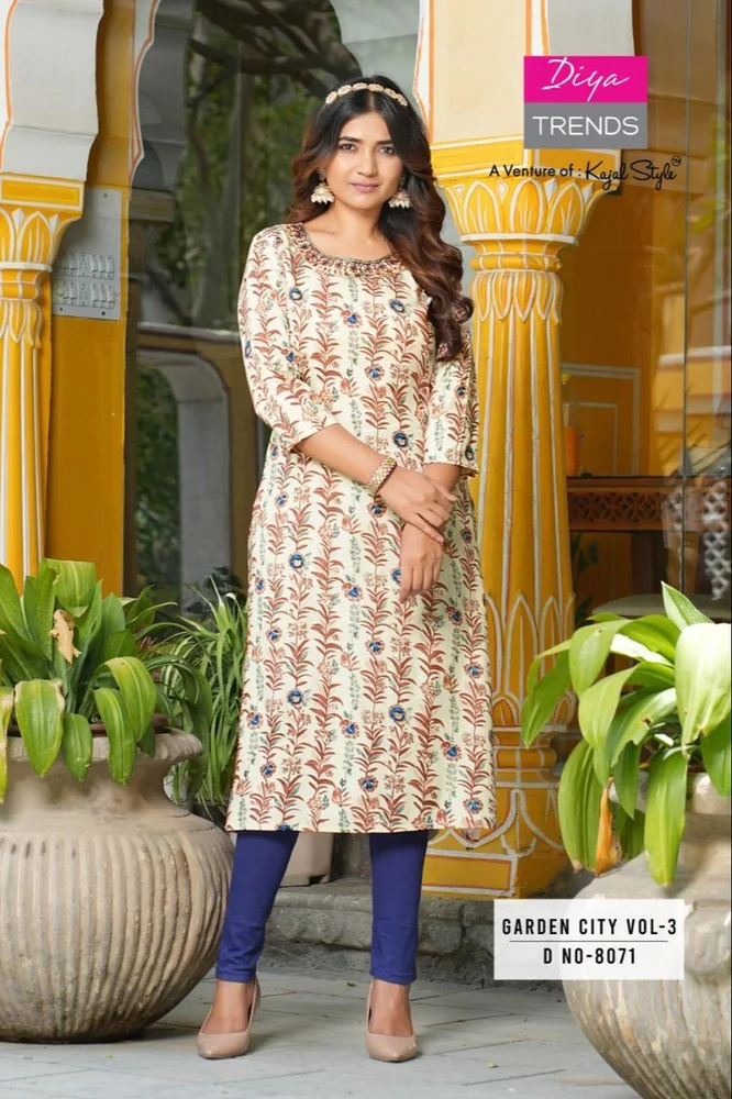 Designer Ladies Kurti - Image 7