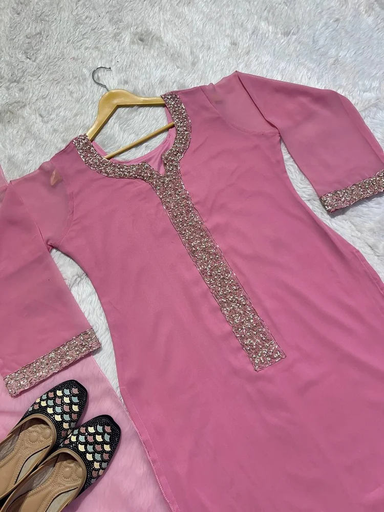 Kurti Pent With Dupatta - Image 3