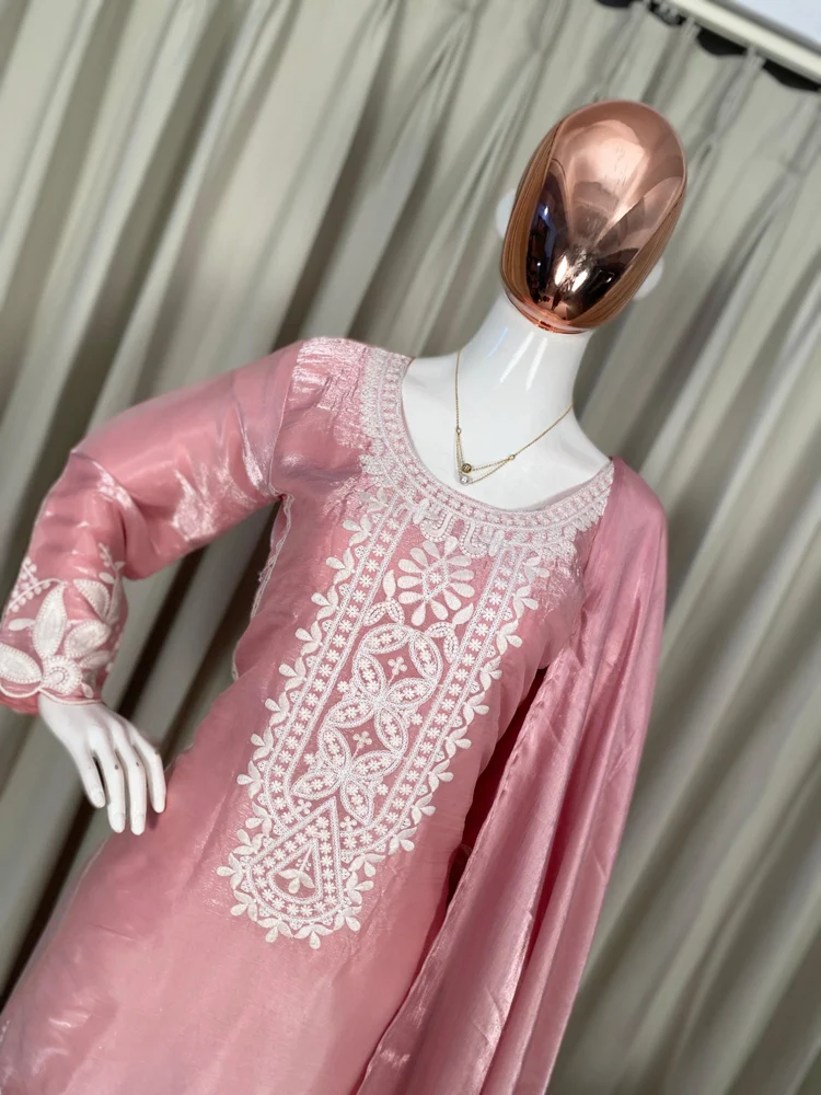 Designer Top & Sarara - Image 4