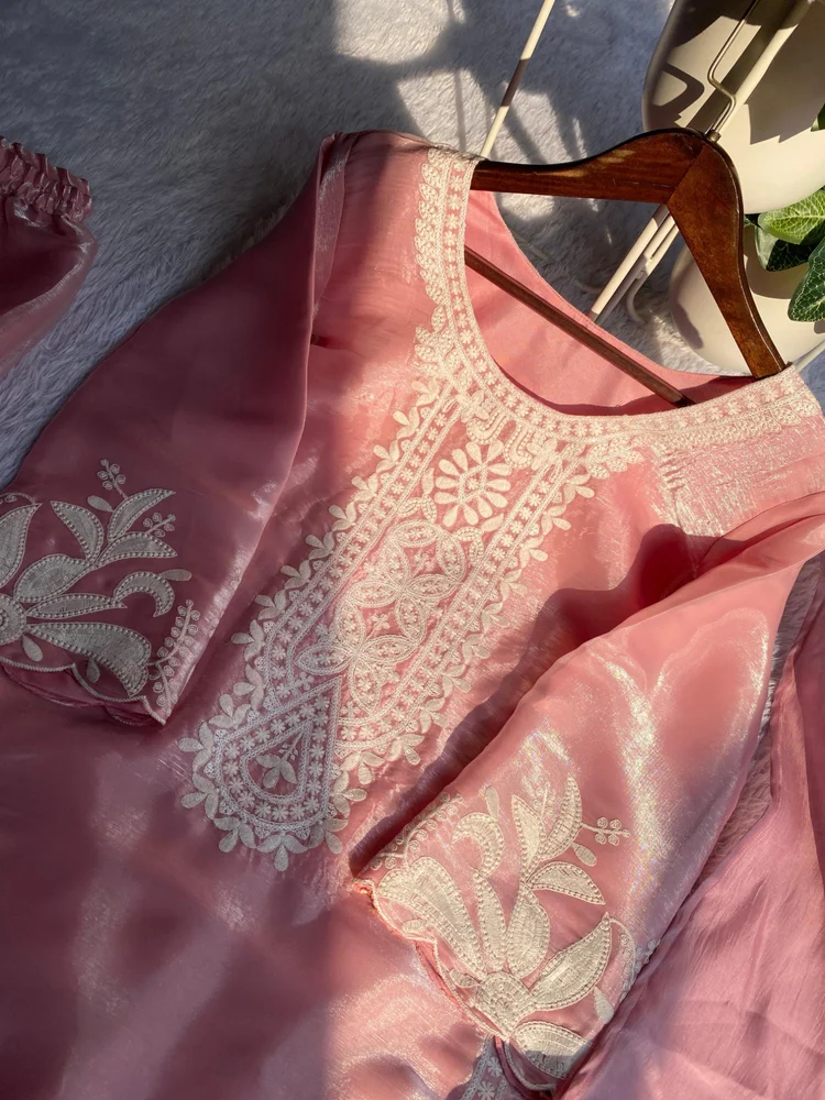 Designer Top & Sarara - Image 5