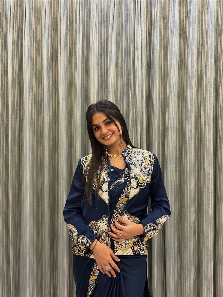 Party Wear Saree - Image 4