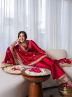 kurti pent dupatta