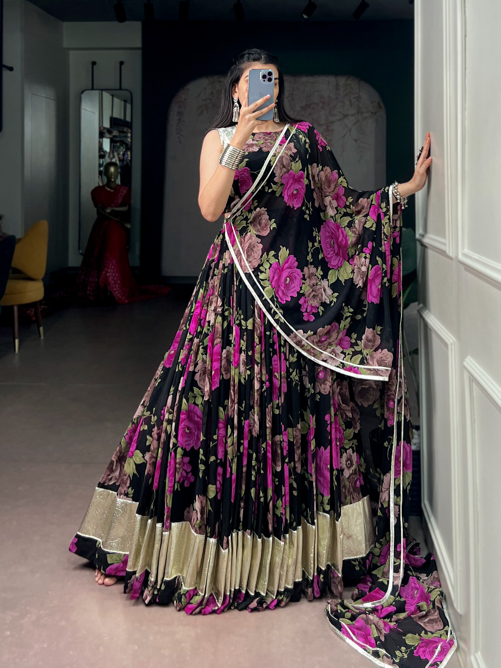 Lahenga Choli - Image 6