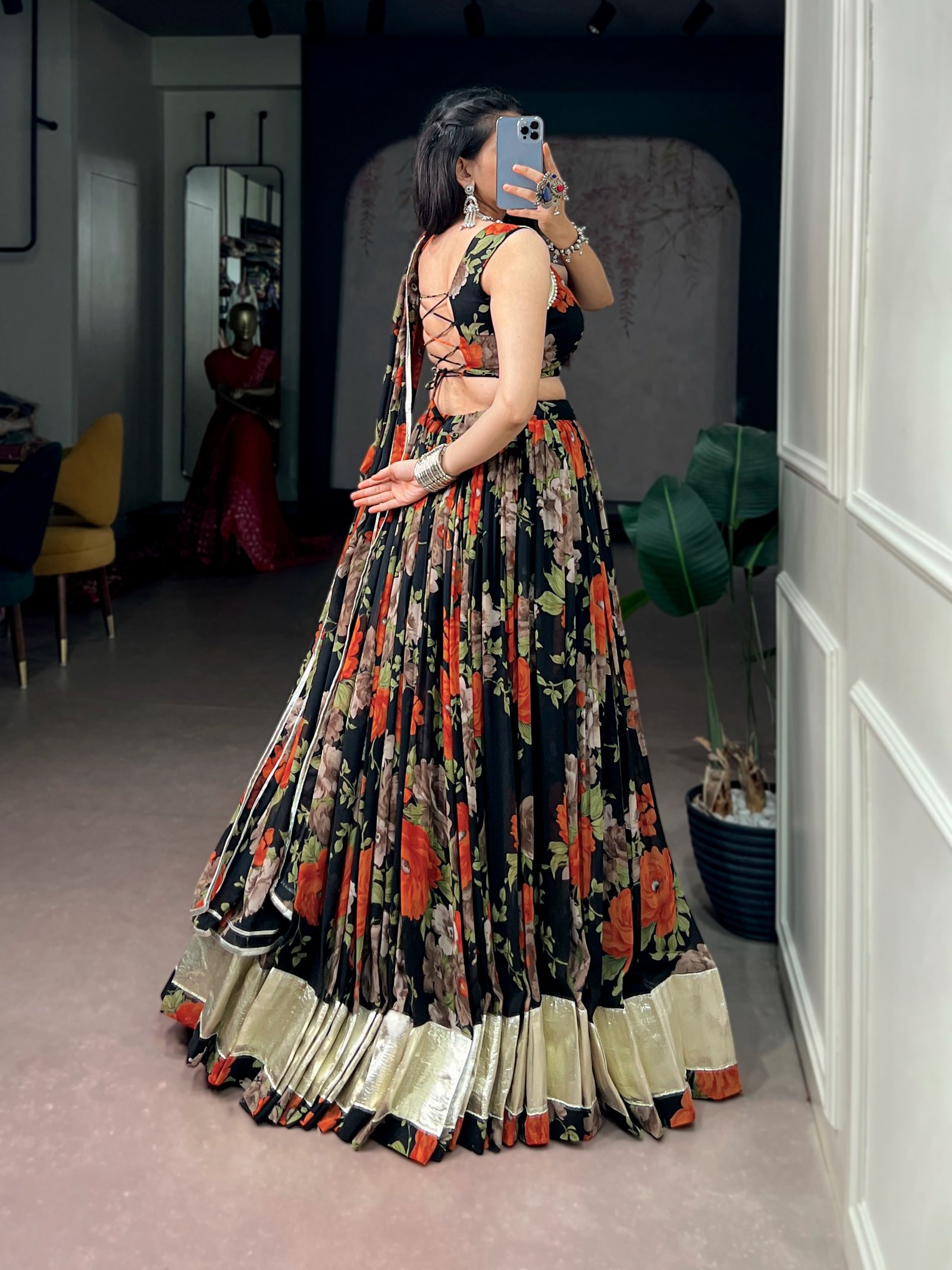 Lahenga Choli - Image 2